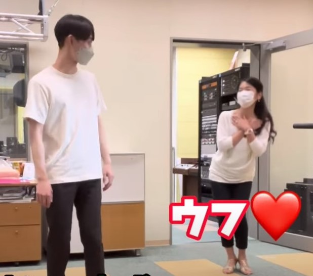 KNB北日本放送のアナウンサー、南歩薫アナにメロメロの鍋田恭子アナ