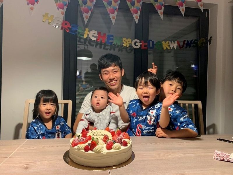 遠藤航と妻・愛美