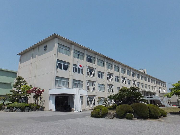 佐藤千矢子さん出身高校